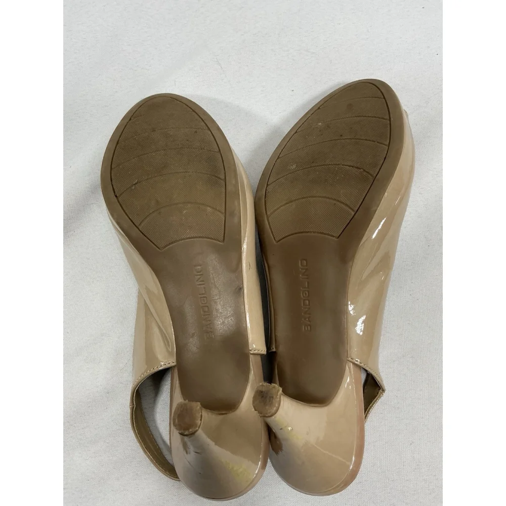 Womans Excellent Condition Bandolino Melt Slingback Platform Pumps 10 M Nude